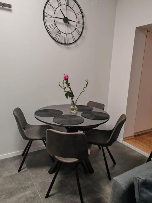 Britstreet Apartment Zagabria Esterno foto